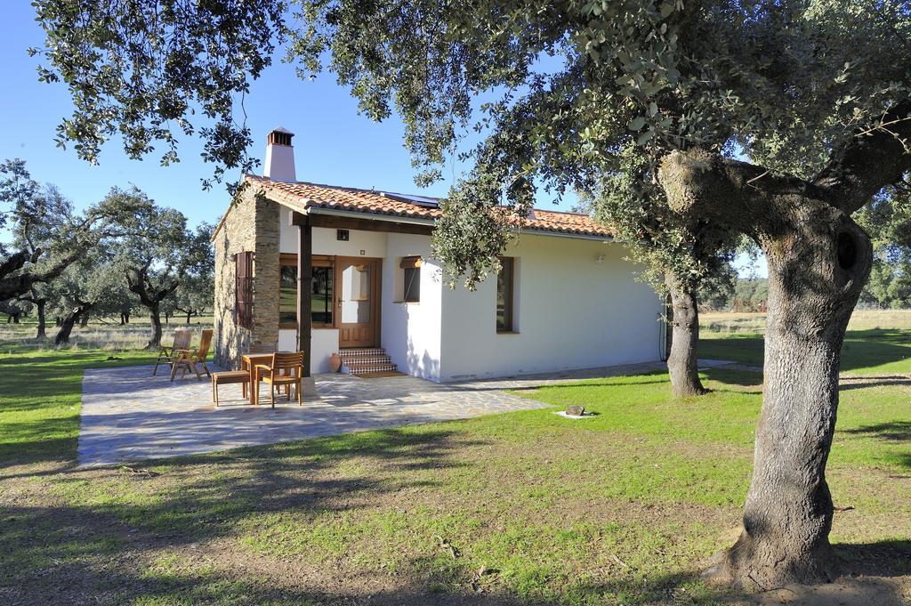 Finca Las Abubillas Jaraicejo Værelse billede
